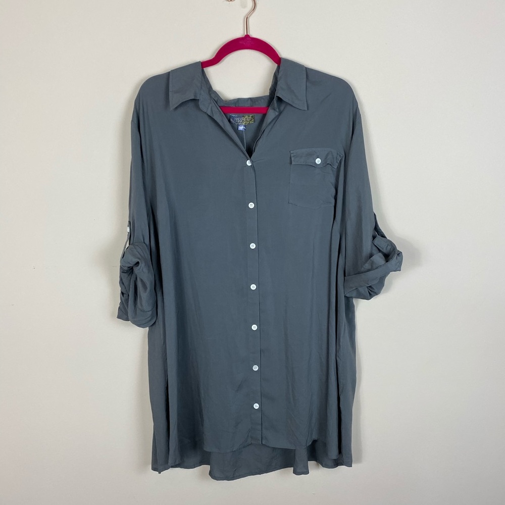 Avenue 26/28 grey blouse